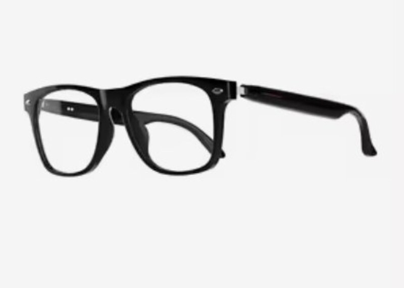 Three-quarter side view of Orukka GlassPay frame detail